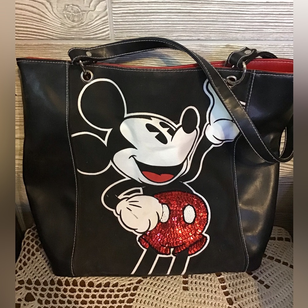 Disney Mickey Mouse shoulder bag